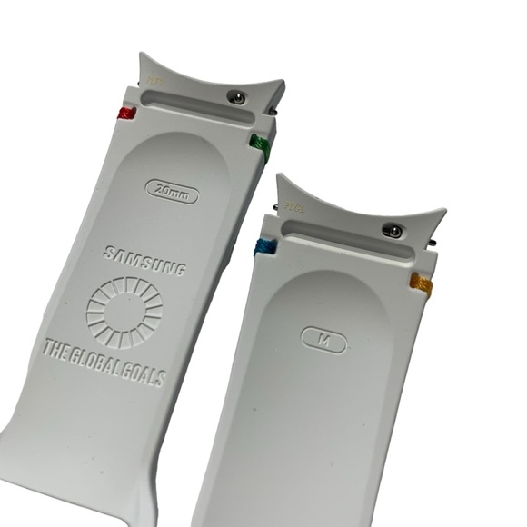 SAMSUNG | Global Goals Strap for Galaxy Watch 4/Watch 5 20mm/M (ET-SRR87) - Picture 4 of 6